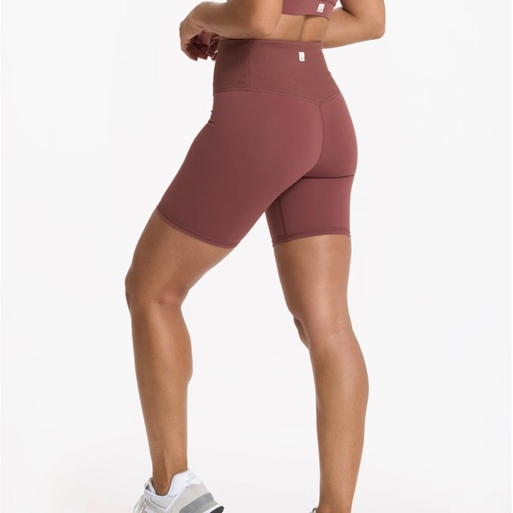 Vuori Rib Studio Short - Picture 9 of 10